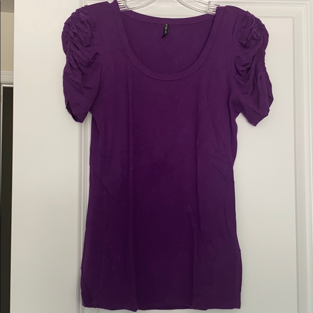 Ruffle sleeved t-shirt